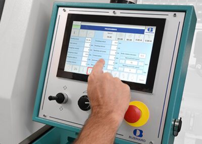 Machine programming and functions control, by panel PC with touch screen display, and PLC